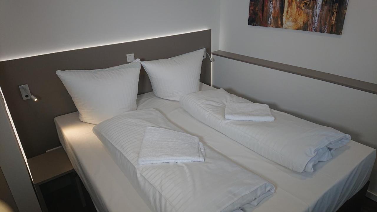 Apart-house *
